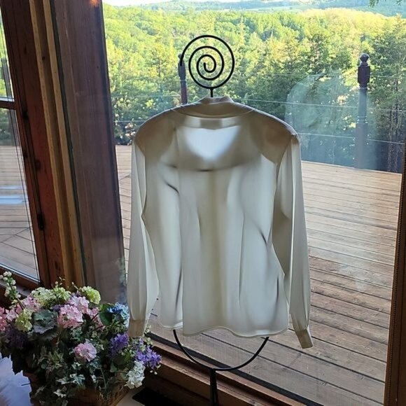 Breckenridge Ivory Sheer Button Down Long Sleeve Collared Sz 10 Dressy Blouse - Picture 5 of 9